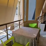 The Center * Vlorë